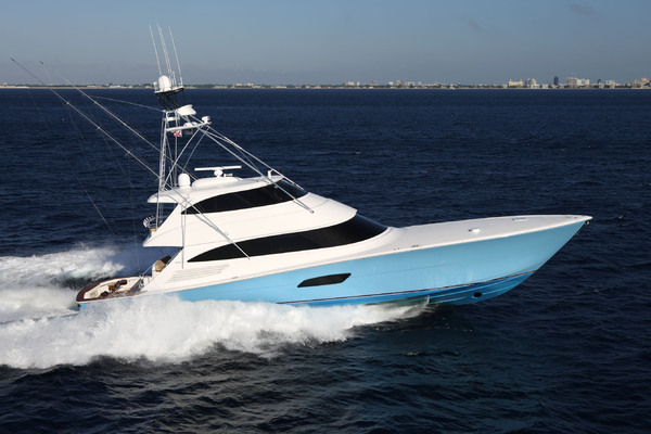 2015 VIKING 92 ENCLOSED BRIDGE