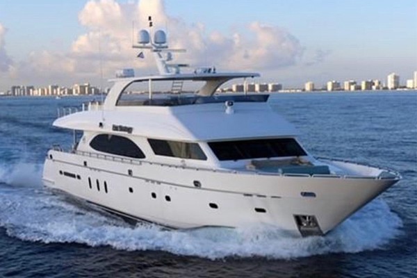 2006 HARGRAVE 105 MOTOR YACHT