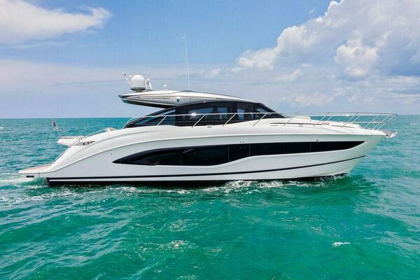 2020 PRINCESS V55