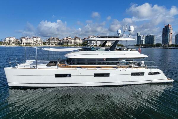 2017 LAGOON 630 MOTOR YACHT