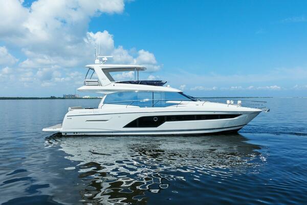 2022 PRESTIGE 590 FLYBRIDGE