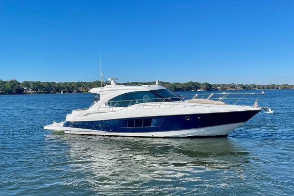 2015 CRUISERS YACHTS 45 CANTIUS