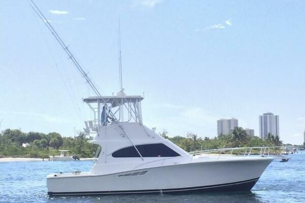 1999 LUHRS 40 CONVERTIBLE