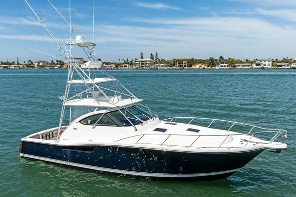 2007 TIARA YACHTS 4200 OPEN