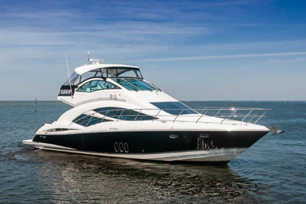 2006 CRUISERS YACHTS 477 SPORT SEDAN