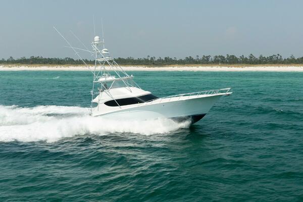 2008 HATTERAS 60 CONVERTIBLE