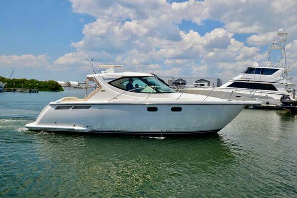 2008 TIARA YACHTS 3500 SOVRAN