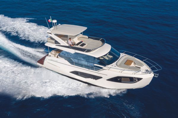 Flybridge 47